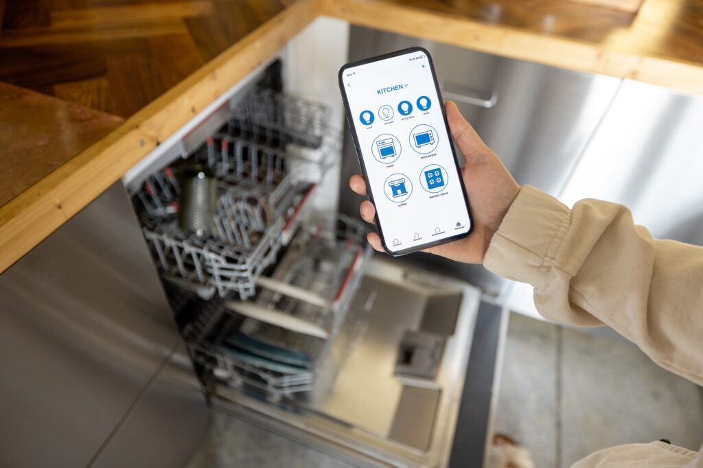 Who makes best dishwasher - Controlling dishwasher with smart phone application