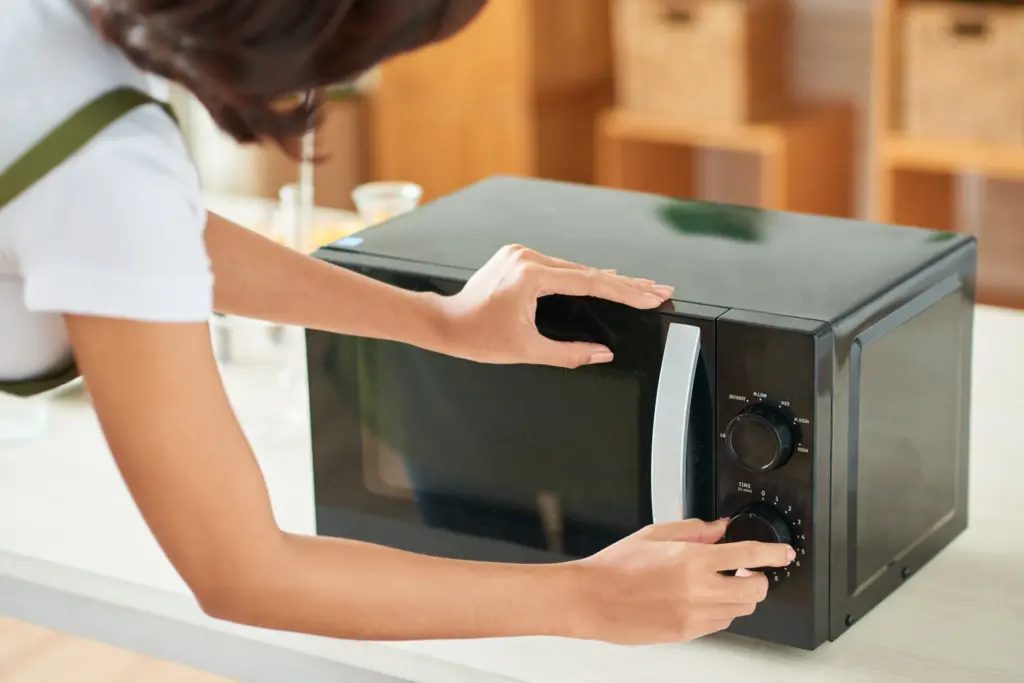 How to clean a microwave garfield heights ohio
