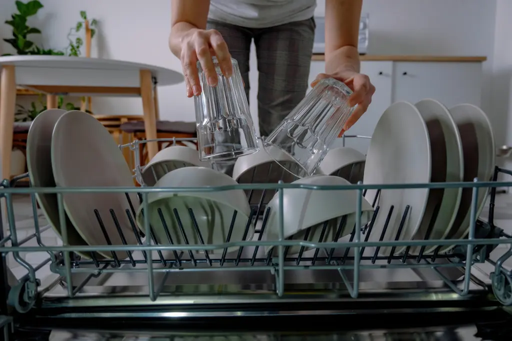 How to load a dishwasher brooklyn ohio