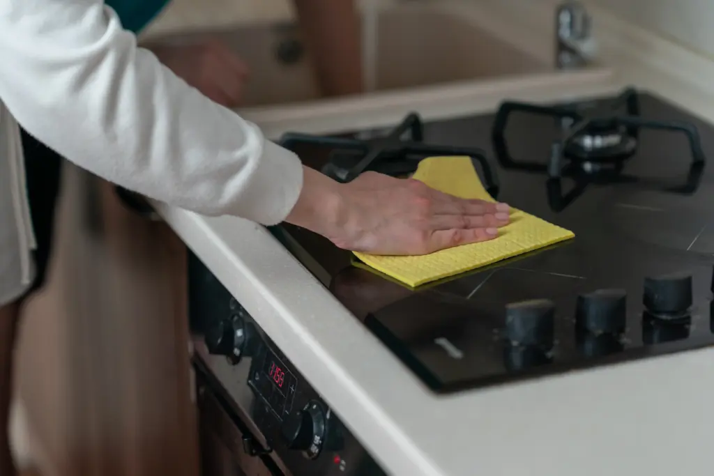 How to Clean Glass Top Cooking Range shaker heights ohio